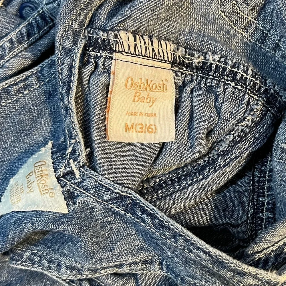 Vintage Y2K OshKosh Baby Denim Duck Farmhouse Overalls Size 3/6 Months